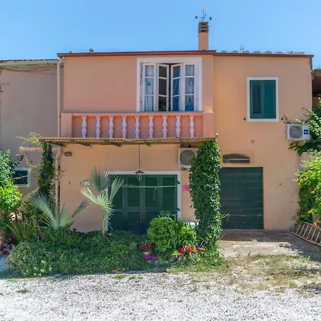 Lägenhet Acquariese - Casa Margot E Casa Giotto