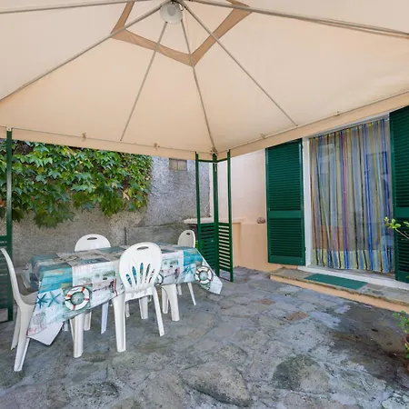 Apartment Acquariese - Casa Margot E Casa Giotto Portoferraio